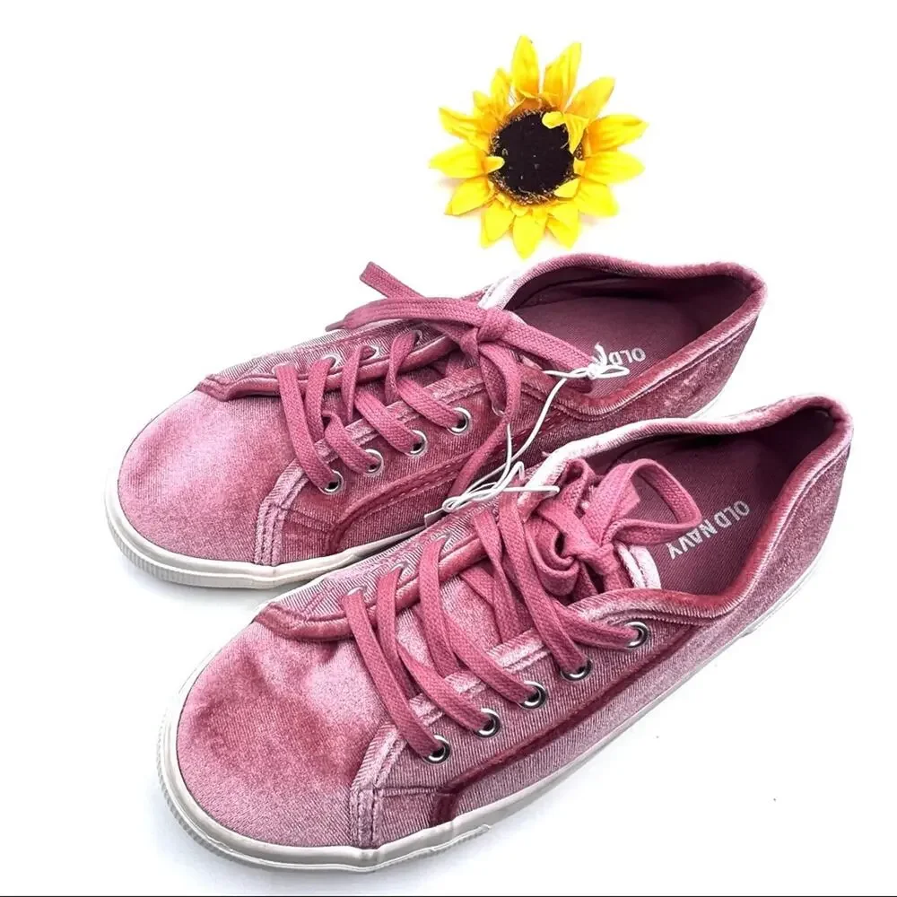 Old Navy Womens Lace Up Bubble Gum Pink Sneakers Sz 6 NWT